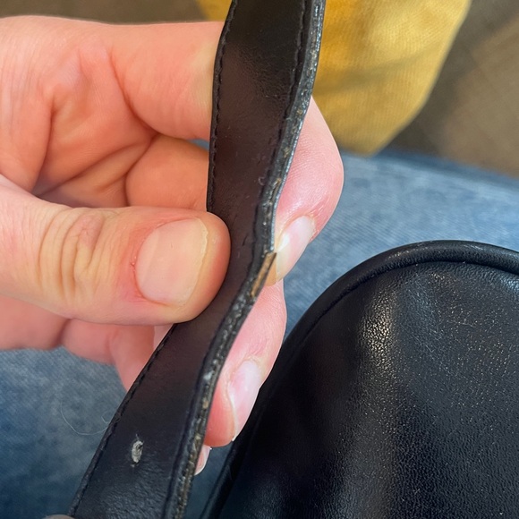 Vintage Celine Triomphe Flap Box Bag in Midnight gold hardware - Picture 12 of 16